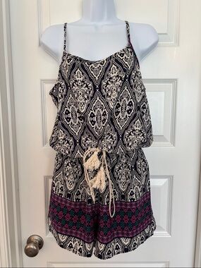 Black & Ivory Patterned Tassel Romper